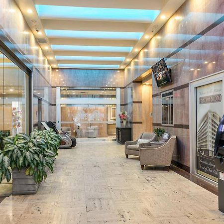 Luxury 2-Bedroom Condo Steps Away From The French Quarter New Orleans Exteriör bild