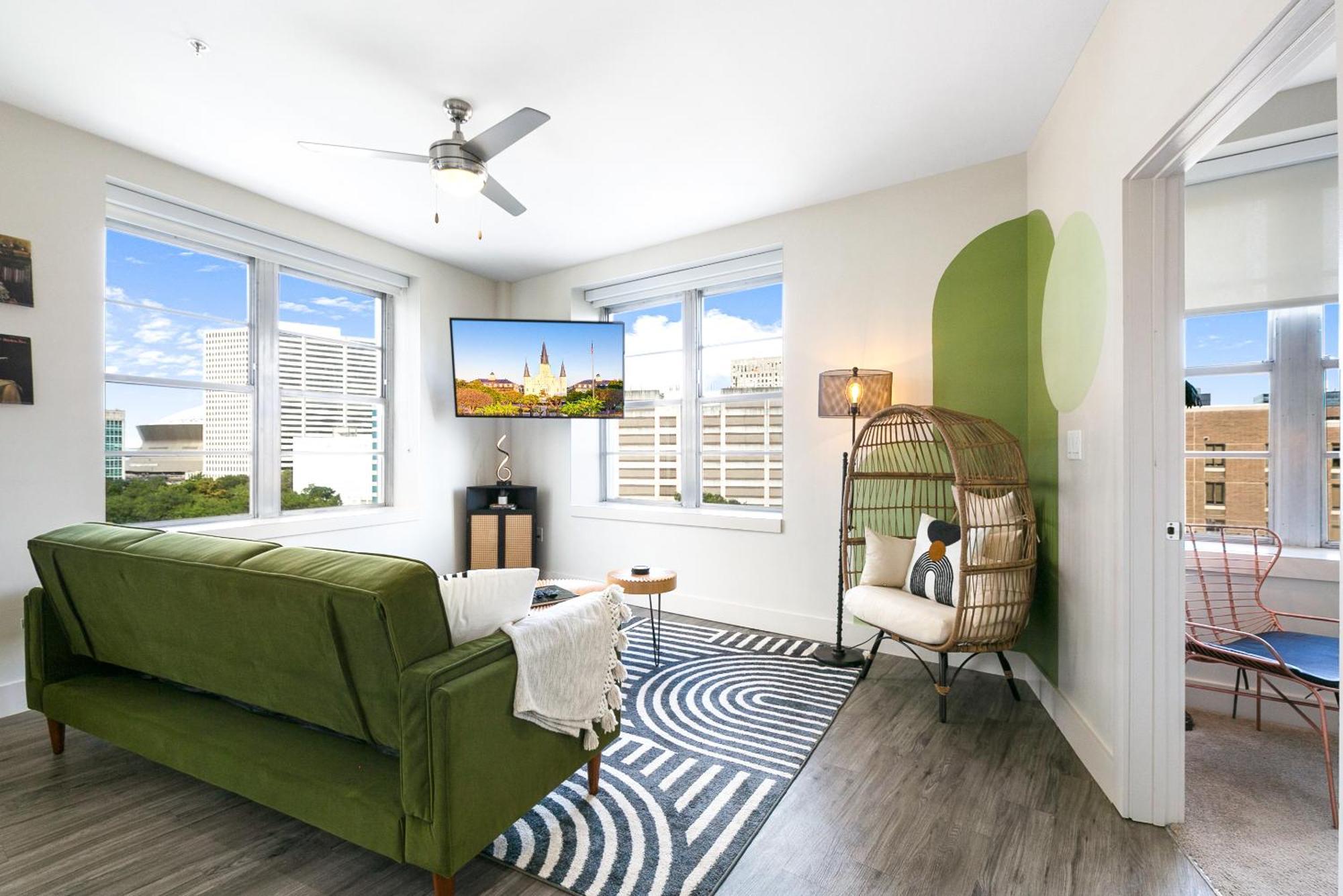 Luxury 2-Bedroom Condo Steps Away From The French Quarter New Orleans Exteriör bild